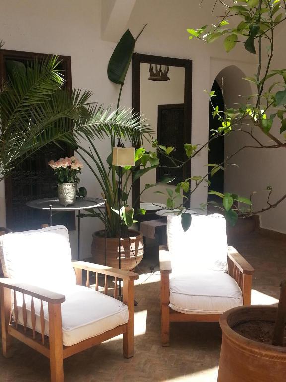 Azza Riad 4*